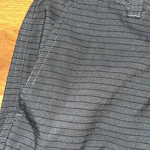 EUC O’Neill Pinstripe shorts - Picture 3 of 8